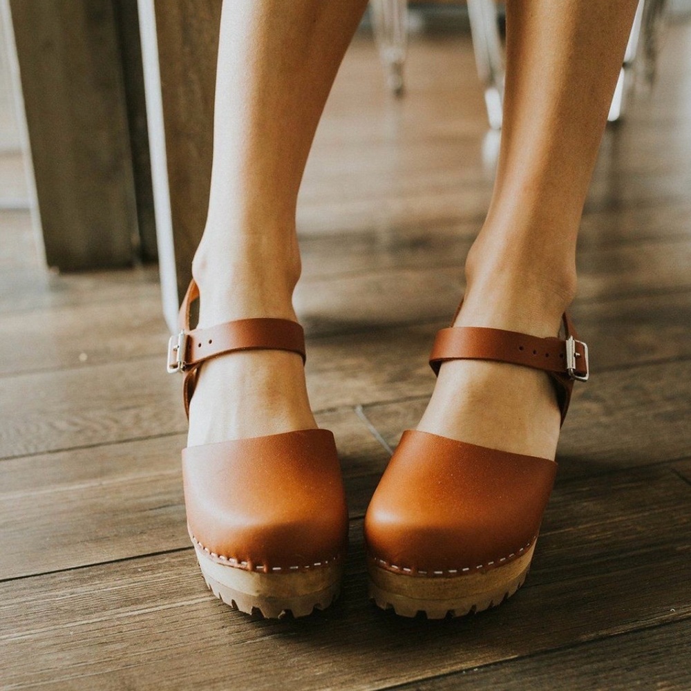 MIA Brown Leather Clogs 36